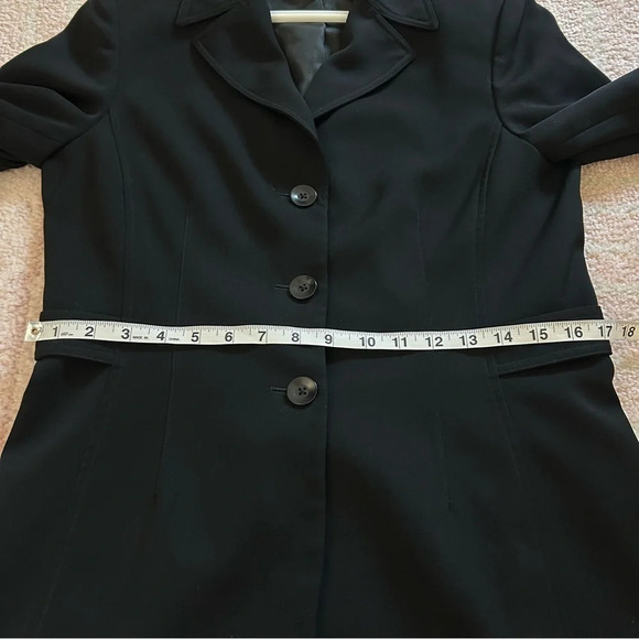 Caslon Black Blazer Jacket 3 Button Front Size 10 Petite - Picture 9 of 11